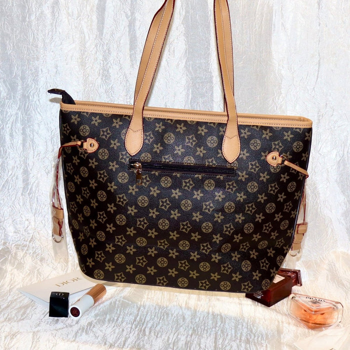 Larissa Shoppertasche